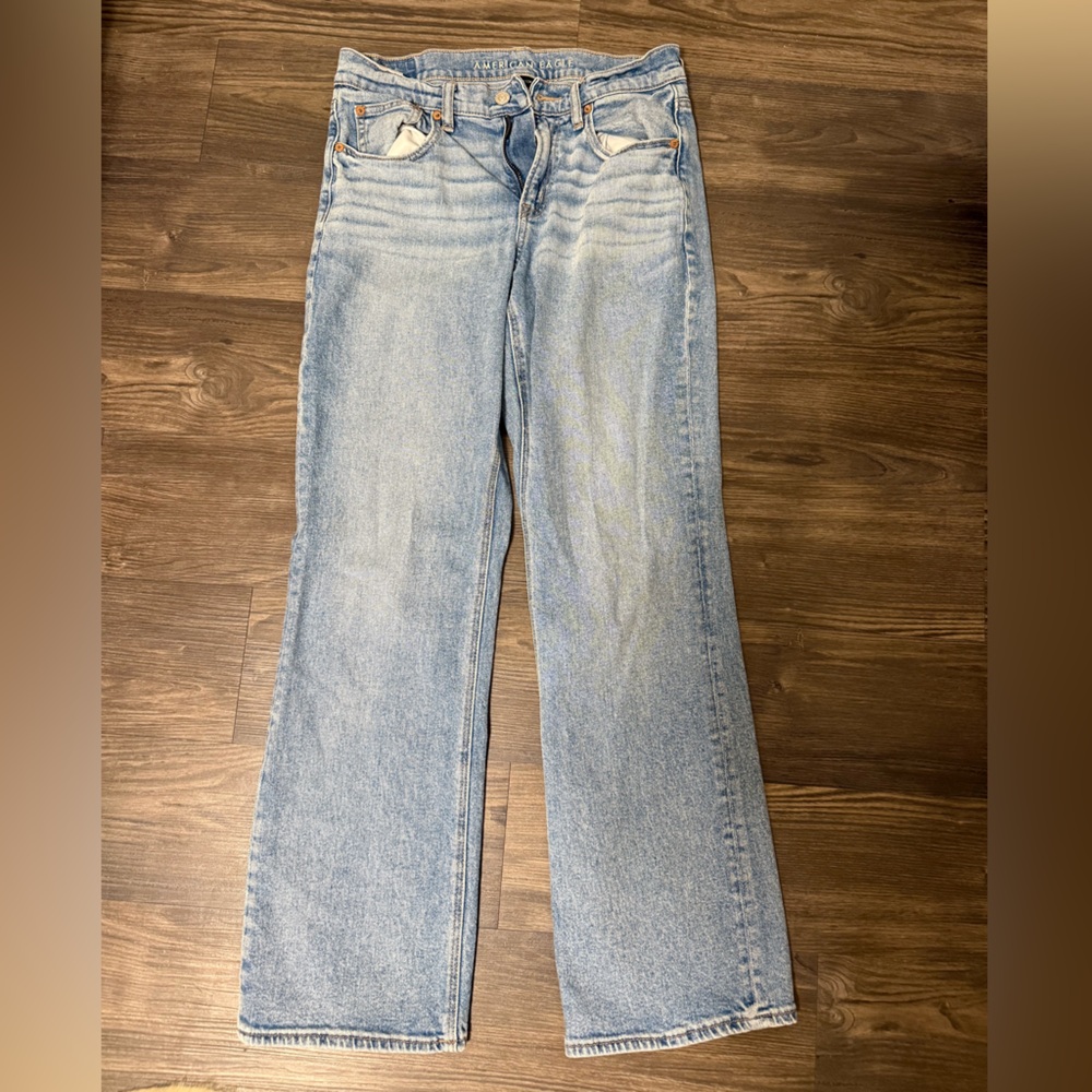 American Eagle Outfitters Light Blue Jeans